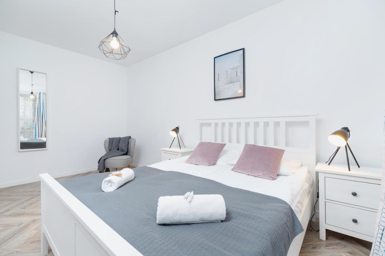 Premium Apartment Ludwinowska Krakow By Noclegi Renters Ngoại thất bức ảnh
